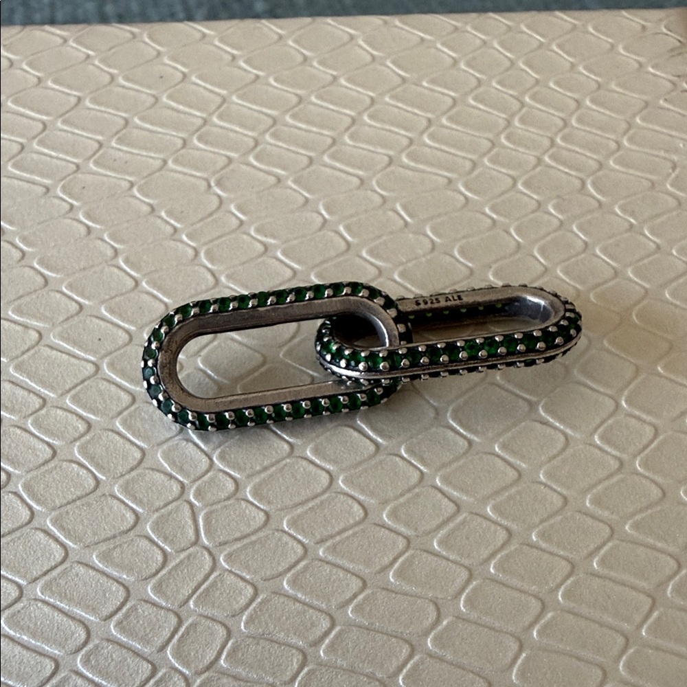 Pandora Me Pave Green and Silver Oval Links - Picture 2 of 2
